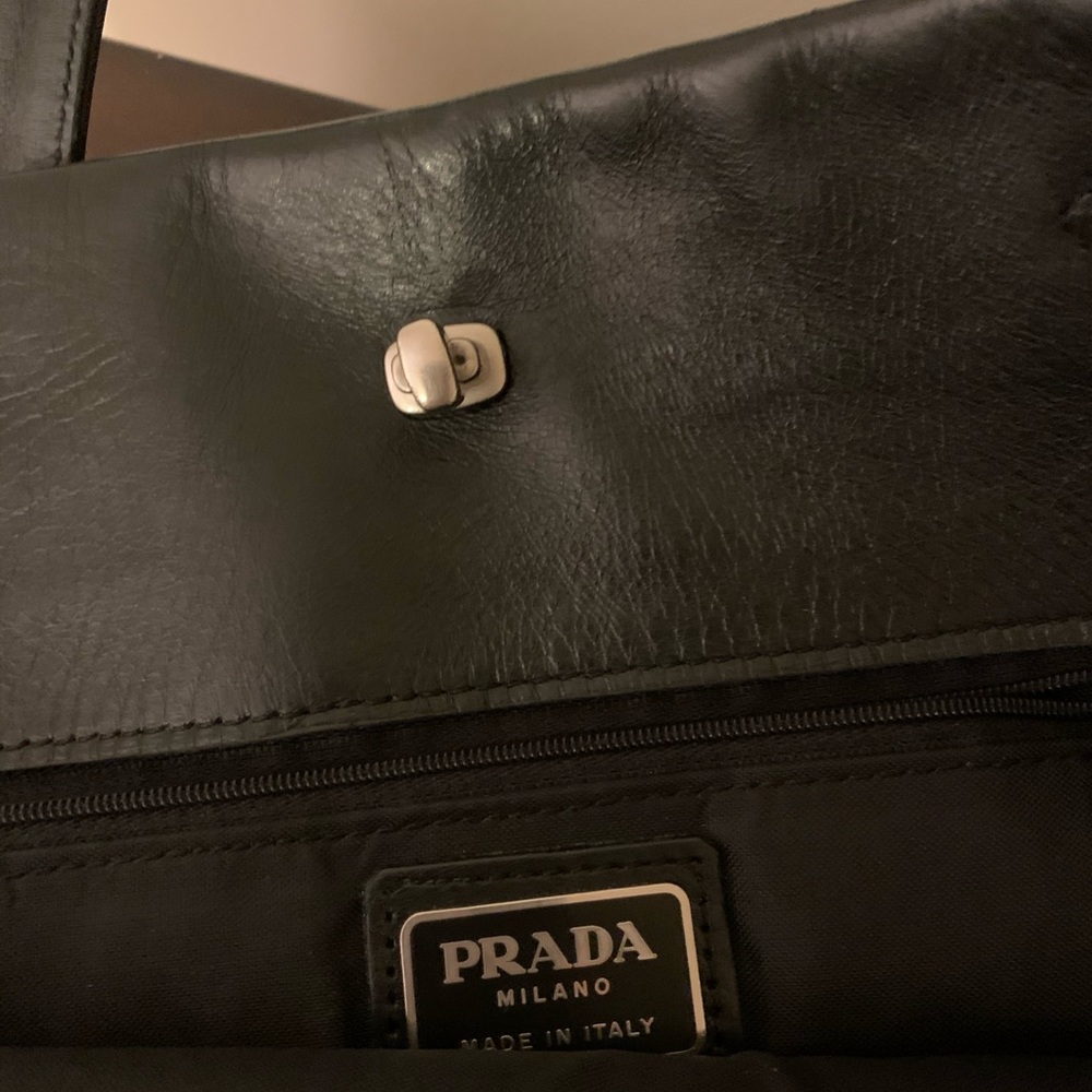 Prada tote - Picture 2 of 4